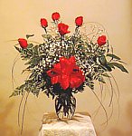 Edmonton Florist, 6 roses, leather leaf , bb breath & vase/004
